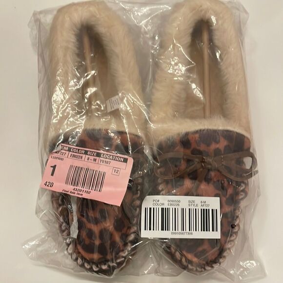 J. CREW CALF HAIR MOTIF LEOPARD MOCCASIN.  NEW - Picture 8 of 8